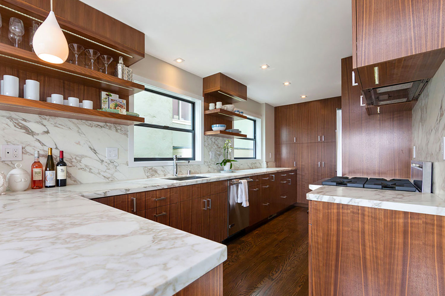 Kitchen 755 Noriega St